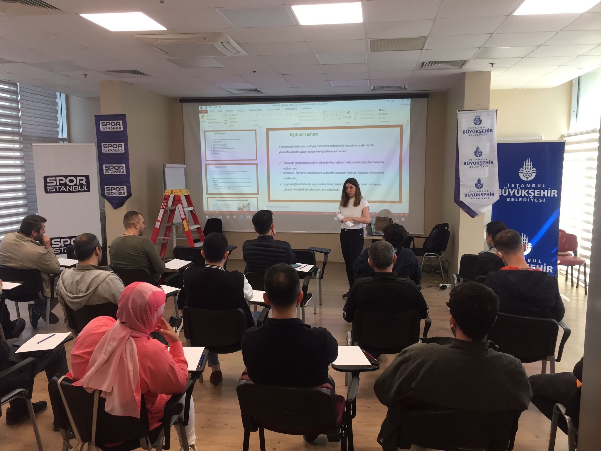 a128e5a9 d00a 4939 a07e 2cce2ca7ce3e