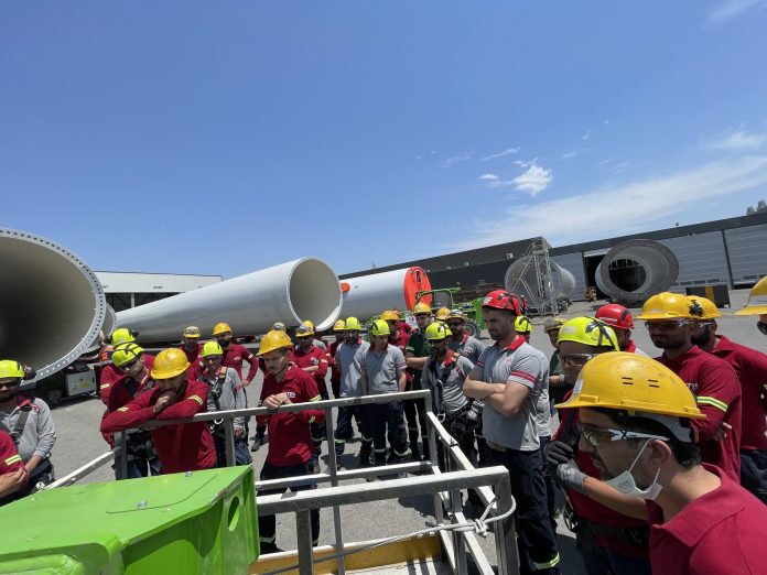 img 0191 min 696x522 1