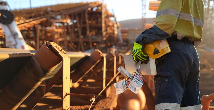 etiketleme kilitleme egitici egitimi 696x361 1