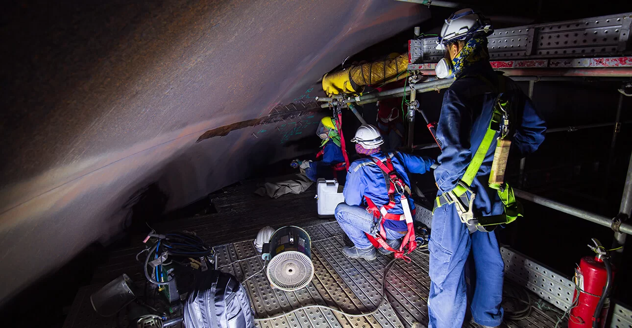 kapali alanlarda calisma egitici egitimi